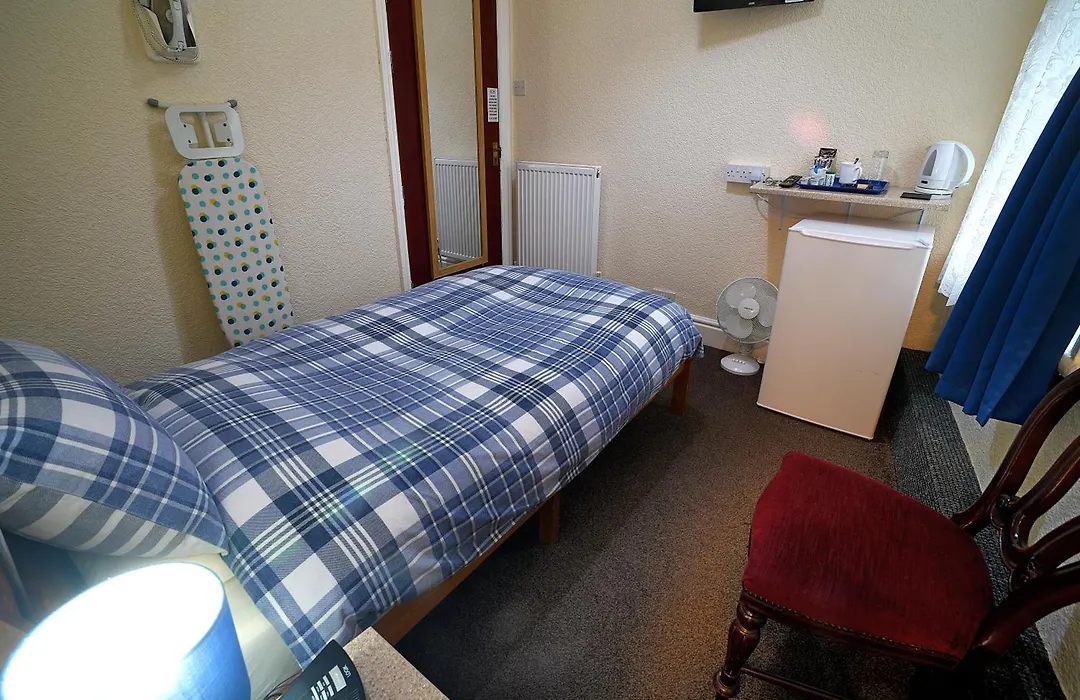 Lynmoore Guest House-1
